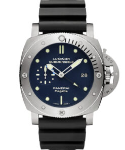 Panerai Submersible GMT PAM00371