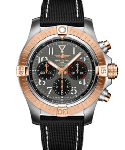 Breitling Avenger Chronograph UB01821A1B1X1